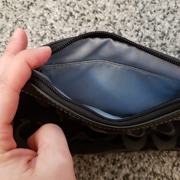 Coach black wristlet - Picture 3 of 5